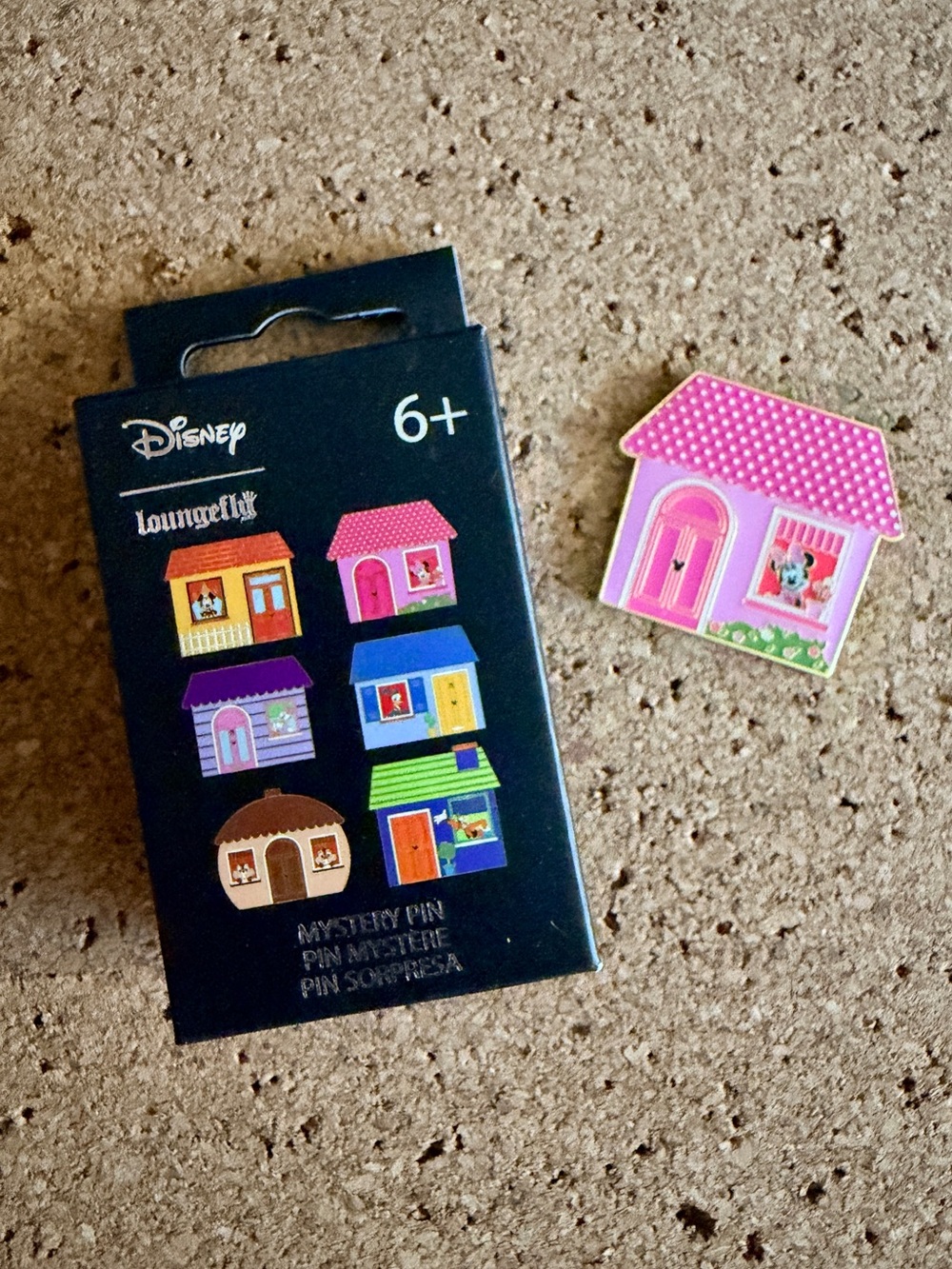 Disney Mickey & Friends Houses Loungefly Enamel Pin - Minnie Mouse